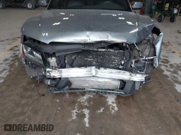 ✅ 2010 Audi A5 Premium Plus • VIN: WAULFAFH4AN008523 • Lot: 42070733. Listed on IAAI with 60,003 mi. Free auction sales archive from the USA and detailed vehicle history report at DreamBid. Image 11.