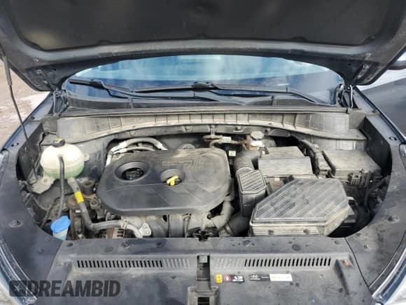 ✅ 2019 Hyundai Tucson SE • VIN: KM8J23A47KU933211 • Лот: 91000405. Опубликован ранее на Copart с пробегом 172 450 миль. Бесплатный доступ к архиву аукционных продаж из США и подробный отчёт об истории автомобиля на DreamBid. Изображение 12.