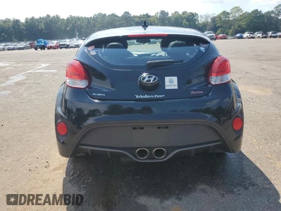 ✅ 2016 Hyundai Veloster Turbo R-Spec • VIN: KMHTC6AE1GU274856 • Lot: 68866575. Wystawiony na Copart z przebiegiem 104 890 mil. Bezpłatny archiwum sprzedaży aukcyjnych z USA i szczegółowy raport historii pojazdu na DreamBid. Zdjęcie 6.