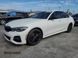 2022 BMW 3 Series 330i z VIN 3MW5R1J0XN8C63865, wystawiony jako Copart lot #84916425 z przebiegiem 36 468 mil mil oraz Szkoda całkowita • Salvage title. Historia ofert i sprzedaży dostępna na DreamBid. Obrazek 1.