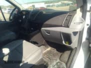 ✅ 2016 Ford Transit Cargo • VIN: 1FTYE1YMXGKA16724 • Lot: 40341511. Wystawiony na IAAI z przebiegiem 188 118 mil. Bezpłatny archiwum sprzedaży aukcyjnych z USA i szczegółowy raport historii pojazdu na DreamBid. Zdjęcie 5.