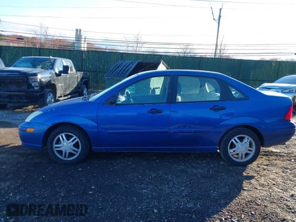 ✅ 2002 Ford Focus SE • VIN: 1FAFP34PX2W354984 • Lot: 43743564. Listed on IAAI with 155,683 mi. Free auction sales archive from the USA and detailed vehicle history report at DreamBid. Image 15.