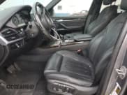 ✅ 2016 BMW X5 xDrive50i • VIN: 5UXKR6C56G0J80490 • Lot: 66696675. Wystawiony na Copart z przebiegiem 143 473 mil. Bezpłatny archiwum sprzedaży aukcyjnych z USA i szczegółowy raport historii pojazdu na DreamBid. Zdjęcie 7.