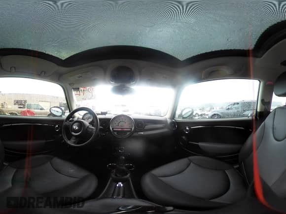 2012 MINI Hardtop with VIN WMWSU3C5XCT262971, listed as a IAAI auction lot 43359213 with 42,086 mi miles and . Bid and sale history available at DreamBid. Image 18.