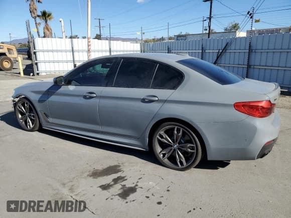 ✅ 2020 BMW 5 Series M550i xDrive • VIN: WBAJS7C07LCD45449 • Lot: 77183744. Wystawiony na Copart z przebiegiem 44 445 mil. Bezpłatny archiwum sprzedaży aukcyjnych z USA i szczegółowy raport historii pojazdu na DreamBid. Zdjęcie 2.