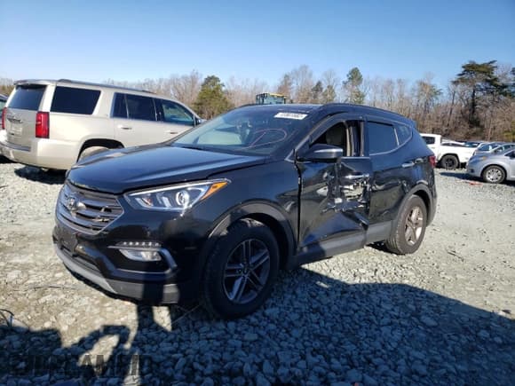 ✅ 2017 Hyundai Santa Fe 2.4L • VIN: 5XYZUDLB5HG473589 • Лот: 72361582. Опубликован ранее на Copart с пробегом 63 126 миль. Бесплатный доступ к архиву аукционных продаж из США и подробный отчёт об истории автомобиля на DreamBid. Изображение 1.