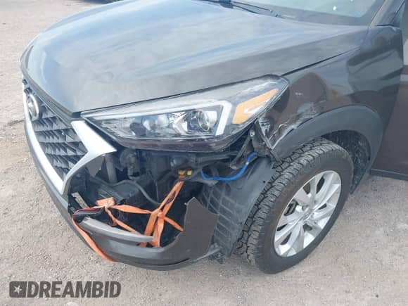 2019 Hyundai Tucson Value with VIN KM8J33A45KU047465, listed as a IAAI auction lot 42625120 with 136,962 mi miles and . Bid and sale history available at DreamBid. Image 6.