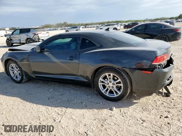 ✅ 2015 Chevrolet Camaro LS • VIN: 2G1FB1E30F9311657 • Лот: 82307135. Опубликован ранее на Copart с пробегом 105 816 миль. Бесплатный доступ к архиву аукционных продаж из США и подробный отчёт об истории автомобиля на DreamBid. Изображение 2.