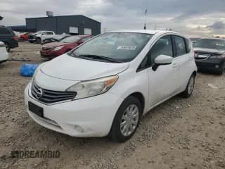 ✅ 2015 Nissan Note SL • VIN: 3N1CE2CP2FL417931 • Lot: 93629035. Wystawiony na Copart z przebiegiem 96 408 mil. Bezpłatny archiwum sprzedaży aukcyjnych z USA i szczegółowy raport historii pojazdu na DreamBid. Zdjęcie 1.