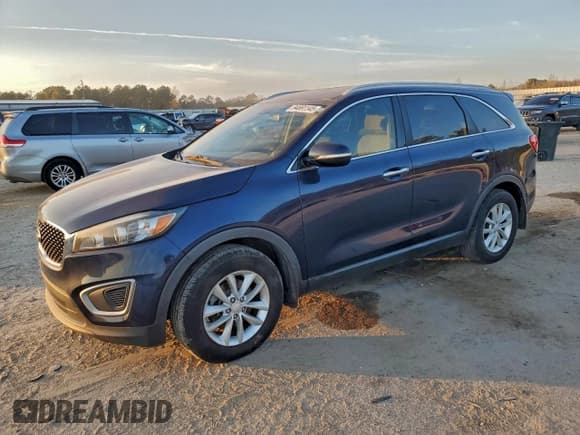 ✅ 2017 Kia Sorento LX • VIN: 5XYPG4A53HG311794 • Lot: 94691145. Listed on Copart with 134,248 mi. Free auction sales archive from the USA and detailed vehicle history report at DreamBid. Image 1.