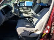 ✅ 2004 Toyota Sequoia SR5 • VIN: 5TDBT44A44S222943 • Lot: 84900275. Wystawiony na Copart z przebiegiem Nie podano. Bezpłatny archiwum sprzedaży aukcyjnych z USA i szczegółowy raport historii pojazdu na DreamBid. Zdjęcie 7.