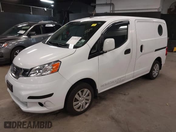 ✅ 2017 Nissan NV200 SV • VIN: 3N6CM0KN8HK707990 • Лот: 42102673. Опубликован ранее на IAAI с пробегом 68 192 миль. Бесплатный доступ к архиву аукционных продаж из США и подробный отчёт об истории автомобиля на DreamBid. Изображение 2.