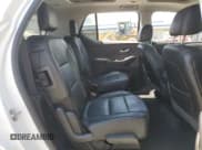 ✅ 2018 Chevrolet Traverse Premier • VIN: 1GNERKKW7JJ129378 • Lot: 66762234. Wystawiony na Copart z przebiegiem 63 933 mil. Bezpłatny archiwum sprzedaży aukcyjnych z USA i szczegółowy raport historii pojazdu na DreamBid. Zdjęcie 11.