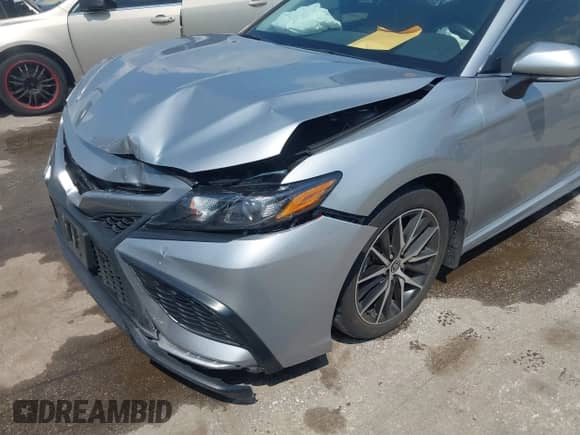 2023 Toyota Camry SE с VIN 4T1G11BK1PU098308, выставлен на аукционе IAAI как лот 42647397 с пробегом 78 799 миль миль и . История ставок и продаж доступна на DreamBid. Изображение 6.