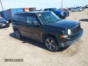 ✅ 2015 Jeep Patriot Latitude • VIN: 1C4NJPFA9FD399245 • Lot: 42838597. Wystawiony na IAAI z przebiegiem 130 296 mil. Bezpłatny archiwum sprzedaży aukcyjnych z USA i szczegółowy raport historii pojazdu na DreamBid. Zdjęcie 1.