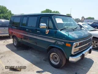✅ 1995 Chevrolet Chevy Van • VIN: 1GBEG25K5SF120517 • Лот: 42469924. Опубликован ранее на IAAI с пробегом 99 761 миль. Бесплатный доступ к архиву аукционных продаж из США и подробный отчёт об истории автомобиля на DreamBid. Изображение 1.