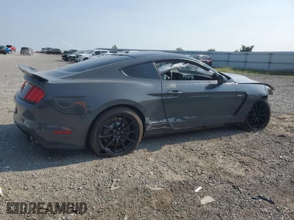 ✅ 2018 Ford Mustang Shelby GT350 • VIN: 1FA6P8JZ7J5503469 • Lot: 58569295. Listed on Copart with 48,147 mi. Free auction sales archive from the USA and detailed vehicle history report at DreamBid. Image 3.