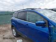 ✅ 2017 Ford Escape SE • VIN: 1FMCU9GD7HUB76526 • Lot: 43678296. Wystawiony na IAAI z przebiegiem 99 099 mil. Bezpłatny archiwum sprzedaży aukcyjnych z USA i szczegółowy raport historii pojazdu na DreamBid. Zdjęcie 13.