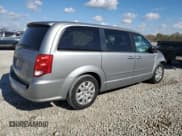 ✅ 2016 Dodge Grand Caravan SE • VIN: 2C4RDGBG8GR390778 • Lot: 82736155. Wystawiony na Copart z przebiegiem 147 468 mil. Bezpłatny archiwum sprzedaży aukcyjnych z USA i szczegółowy raport historii pojazdu na DreamBid. Zdjęcie 3.