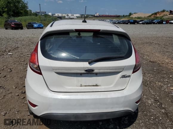 ✅ 2014 Ford Fiesta S • VIN: 3FADP4TJ3EM196793 • Лот: 68580835. Опубликован ранее на Copart с пробегом 147 220 миль. Бесплатный доступ к архиву аукционных продаж из США и подробный отчёт об истории автомобиля на DreamBid. Изображение 6.