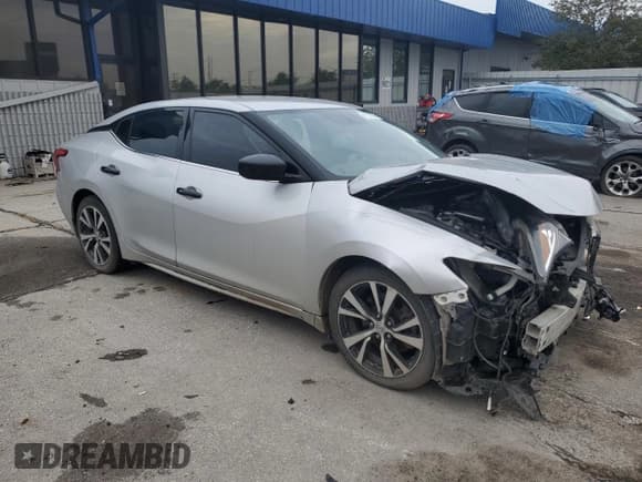 ✅ 2017 Nissan Maxima S • VIN: 1N4AA6AP0HC445323 • Lot: 81587275. Listed on Copart with 115,068 mi. Free auction sales archive from the USA and detailed vehicle history report at DreamBid. Image 4.