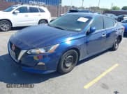 ✅ 2019 Nissan Altima S • VIN: 1N4BL4BW4KC153576 • Lot: 42312835. Wystawiony na IAAI z przebiegiem 77 557 mil. Bezpłatny archiwum sprzedaży aukcyjnych z USA i szczegółowy raport historii pojazdu na DreamBid. Zdjęcie 17.