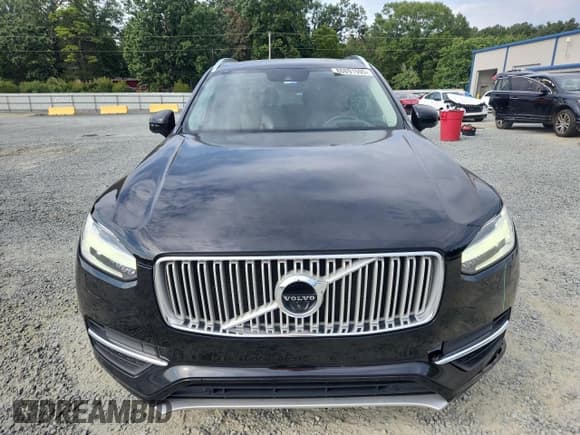 ✅ 2018 Volvo XC90 Inscription • VIN: YV4A22PL3J1356896 • Lot: 80891595. Wystawiony na Copart z przebiegiem 116 953 mil. Bezpłatny archiwum sprzedaży aukcyjnych z USA i szczegółowy raport historii pojazdu na DreamBid. Zdjęcie 5.