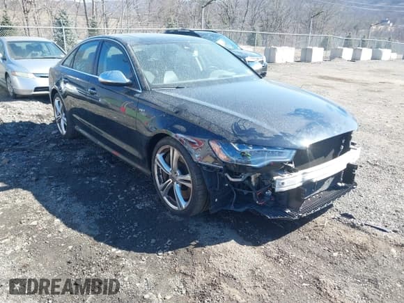 ✅ 2015 Audi S6 • VIN: WAUF2AFC6FN005448 • Лот: 41705259. Опубликован ранее на IAAI с пробегом 34 479 миль. Бесплатный доступ к архиву аукционных продаж из США и подробный отчёт об истории автомобиля на DreamBid. Изображение 1.