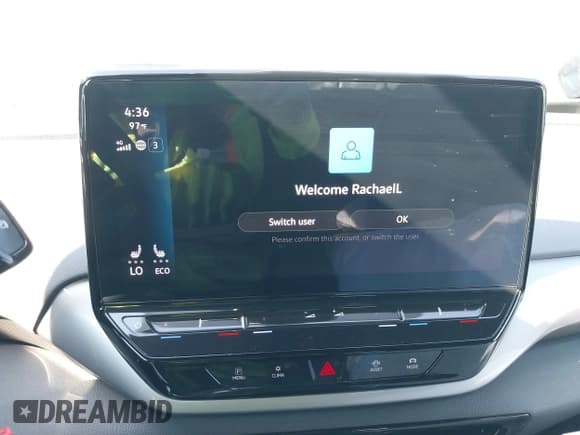 ✅ 2023 Volkswagen ID.4 Pro S • VIN: 1V2WNPE84PC026742 • Lot: 42712014. Listed on IAAI with 27,887 mi. Free auction sales archive from the USA and detailed vehicle history report at DreamBid. Image 18.