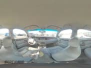 ✅ 2001 Lincoln Town Car Cartier • VIN: 1LNHM83W81Y703592 • Лот: 51316125. Опубликован ранее на Copart с пробегом 76 094 миль. Бесплатный доступ к архиву аукционных продаж из США и подробный отчёт об истории автомобиля на DreamBid. Изображение 13.