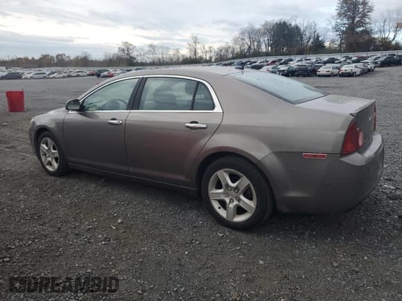 ✅ 2011 Chevrolet Malibu 1LS • VIN: 1G1ZB5E15BF171755 • Lot: 78909654. Listed on Copart with 287,672 mi. Free auction sales archive from the USA and detailed vehicle history report at DreamBid. Image 2.