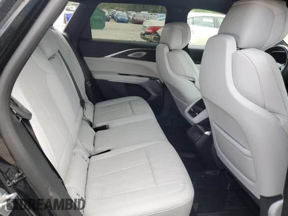 ✅ 2024 Cadillac LYRIQ Sport • VIN: 1GYKPVRL0RZ129017 • Lot: 59720325. Listed on Copart with 8,793 mi. Free auction sales archive from the USA and detailed vehicle history report at DreamBid. Image 11.