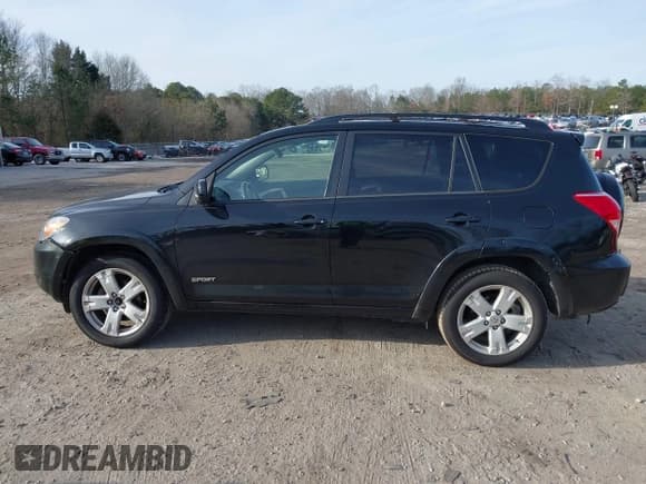 ✅ 2006 Toyota RAV4 Sport • VIN: JTMZK32V866001883 • Lot: 41342187. Listed on IAAI with 223,322 mi. Free auction sales archive from the USA and detailed vehicle history report at DreamBid. Image 14.
