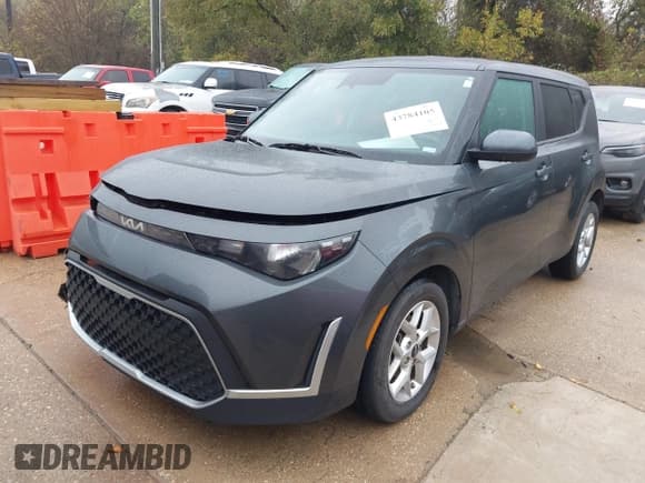 ✅ 2024 Kia Soul LX • VIN: KNDJ23AU8R7898353 • Лот: 43784105. Опубликован ранее на IAAI с пробегом 44 937 миль. Бесплатный доступ к архиву аукционных продаж из США и подробный отчёт об истории автомобиля на DreamBid. Изображение 17.