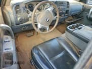 ✅ 2007 Chevrolet Silverado 2500HD 1LT • VIN: 1GCHK24617E564552 • Lot: 94405315. Wystawiony na Copart z przebiegiem 84 082 mil. Bezpłatny archiwum sprzedaży aukcyjnych z USA i szczegółowy raport historii pojazdu na DreamBid. Zdjęcie 8.