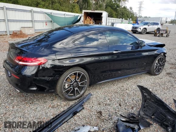 ✅ 2023 Mercedes-Benz C 300 • VIN: W1KWJ8DB2PG131066 • Lot: 78789684. Wystawiony na Copart z przebiegiem 9 617 mil. Bezpłatny archiwum sprzedaży aukcyjnych z USA i szczegółowy raport historii pojazdu na DreamBid. Zdjęcie 3.