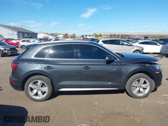 ✅ 2018 Audi Q5 Premium Plus • VIN: WA1BNAFY4J2045553 • Лот: 43492058. Опубликован ранее на IAAI с пробегом 172 074 миль. Бесплатный доступ к архиву аукционных продаж из США и подробный отчёт об истории автомобиля на DreamBid. Изображение 14.
