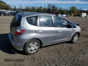 ✅ 2010 Honda Fit • VIN: JHMGE8G20AC024299 • Lot: 82595895. Wystawiony na Copart z przebiegiem 65 330 mil. Bezpłatny archiwum sprzedaży aukcyjnych z USA i szczegółowy raport historii pojazdu na DreamBid. Zdjęcie 3.