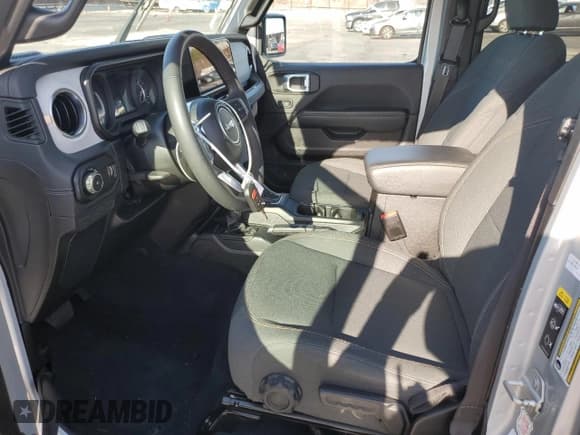 ✅ 2024 Jeep Wrangler Sahara • VIN: 1C4PJXEN2RW129215 • Lot: 69625995. Listed on Copart with 44,323 mi. Free auction sales archive from the USA and detailed vehicle history report at DreamBid. Image 7.