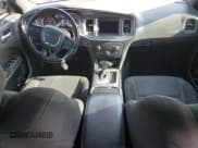 ✅ 2020 Dodge Charger SXT • VIN: 2C3CDXBG4LH133367 • Lot: 68588715. Wystawiony na Copart z przebiegiem 138 025 mil. Bezpłatny archiwum sprzedaży aukcyjnych z USA i szczegółowy raport historii pojazdu na DreamBid. Zdjęcie 8.