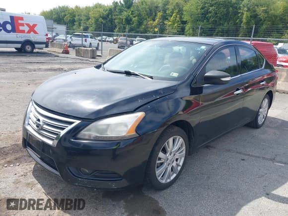 ✅ 2014 Nissan Sentra SL • VIN: 3N1AB7AP6EY208418 • Lot: 43177882. Wystawiony na IAAI z przebiegiem 90 397 mil. Bezpłatny archiwum sprzedaży aukcyjnych z USA i szczegółowy raport historii pojazdu na DreamBid. Zdjęcie 2.