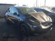 ✅ 2024 Tesla Model Y • VIN: 7SAYGDED1RF209346 • Lot: 43149037. Wystawiony na IAAI z przebiegiem 10 213 mil. Bezpłatny archiwum sprzedaży aukcyjnych z USA i szczegółowy raport historii pojazdu na DreamBid. Zdjęcie 1.