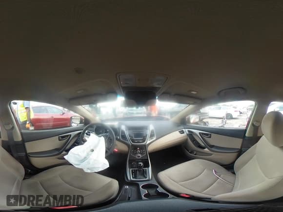 ✅ 2016 Hyundai Elantra SE • VIN: 5NPDH4AE3GH701897 • Lot: 42173235. Listed on IAAI with 130,758 mi. Free auction sales archive from the USA and detailed vehicle history report at DreamBid. Image 18.