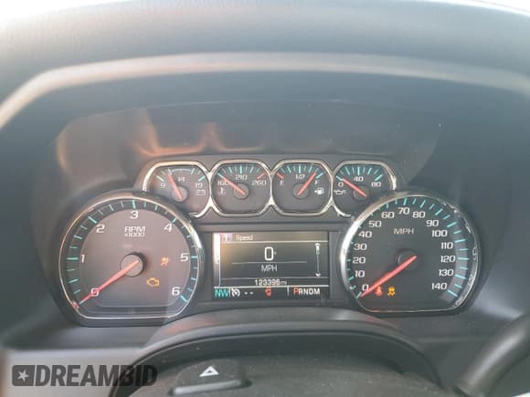 ✅ 2015 Chevrolet Silverado 1500 LTZ • VIN: 1GCUKSEC8FF204187 • Lot: 52074735. Wystawiony na Copart z przebiegiem 123 396 mil. Bezpłatny archiwum sprzedaży aukcyjnych z USA i szczegółowy raport historii pojazdu na DreamBid. Zdjęcie 9.