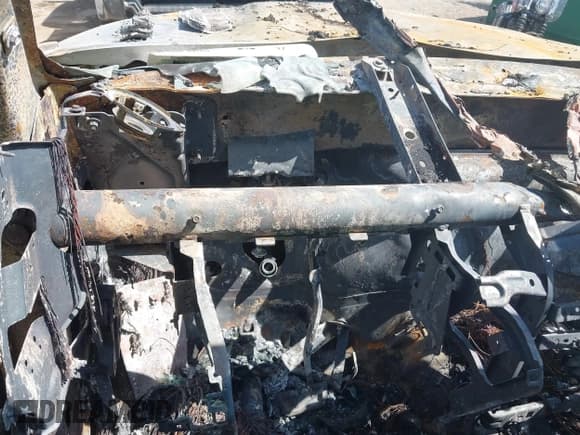 ✅ 2018 Ram 2500 Laramie • VIN: 3C6UR5FL0JG115126 • Lot: 43270552. Listed on IAAI with Not provided. Free auction sales archive from the USA and detailed vehicle history report at DreamBid. Image 7.