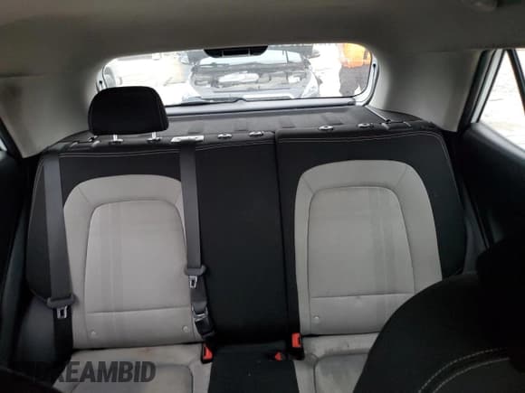 ✅ 2020 Hyundai Venue SEL • VIN: KMHRC8A33LU015364 • Lot: 83987554. Listed on Copart with 95,140 mi. Free auction sales archive from the USA and detailed vehicle history report at DreamBid. Image 10.