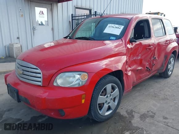 ✅ 2010 Chevrolet HHR LS • VIN: 3GNBAADB6AS625544 • Lot: 43563884. Wystawiony na IAAI z przebiegiem 221 932 mil. Bezpłatny archiwum sprzedaży aukcyjnych z USA i szczegółowy raport historii pojazdu na DreamBid. Zdjęcie 2.