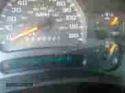 ✅ 2006 Chevrolet Silverado 1500 LS • VIN: 2GCEK19B861135914 • Lot: 75017414. Wystawiony na Copart z przebiegiem 183 185 mil mil. Skorzystaj z bezpłatnego archiwum sprzedaży aukcyjnych z USA i zobacz szczegółowy raport historii pojazdu na DreamBid. Zdjęcie 9.