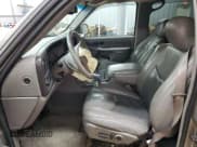 ✅ 2003 GMC Yukon XL • VIN: 1GKFK66U73J209949 • Лот: 65524235. Опубликован ранее на Copart с пробегом Не указан. Бесплатный доступ к архиву аукционных продаж из США и подробный отчёт об истории автомобиля на DreamBid. Изображение 7.
