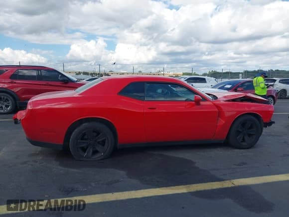 ✅ 2015 Dodge Challenger SXT • VIN: 2C3CDZAG5FH761598 • Lot: 43520593. Listed on IAAI with 181,541 mi. Free auction sales archive from the USA and detailed vehicle history report at DreamBid. Image 14.